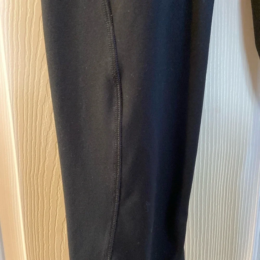 Pink ultimate Womens Cropped Leggings, XS - Picture 3 of 8
